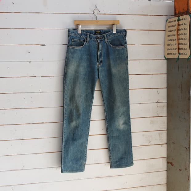 (착용컷) Wrangler 데님 팬츠 (남성용 33.5)