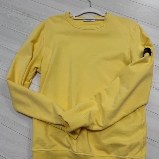 스톤아일랜드 맨투맨 핑크,옐로우