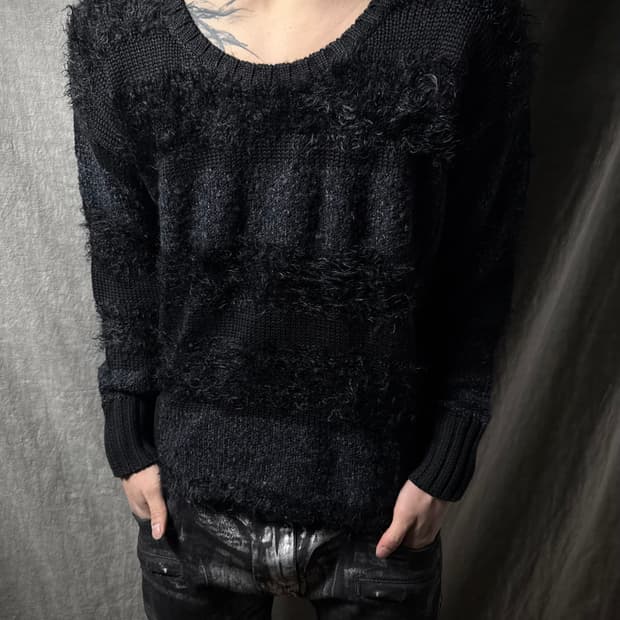 NO ID Textured Shaggy Knit Sweater 