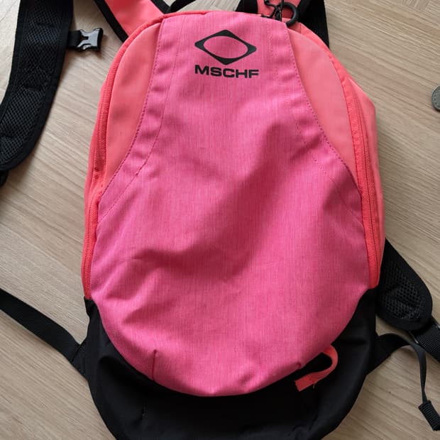 미스치프 롬버스 백팩 핑크
