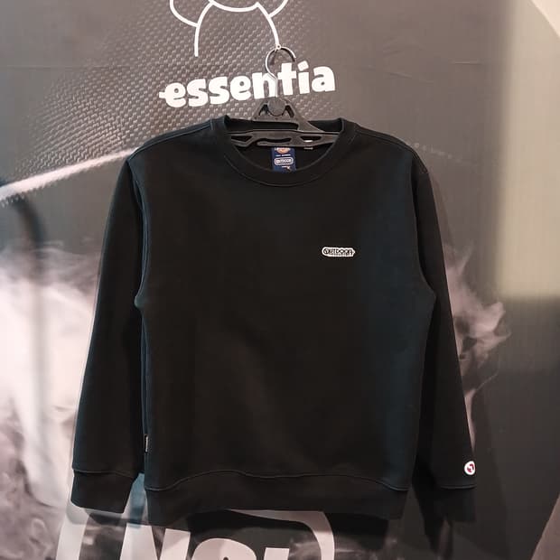 디키즈 아웃도어 콜라보 맨투맨 블랙