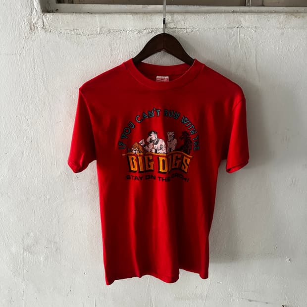 80‘s USA Royal Crest “BIG DOGS” 그래픽 티셔츠 