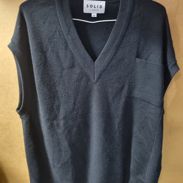 솔리드옴므 울니트 베스트