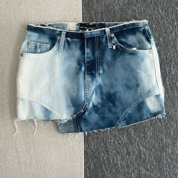 써저리 데끼 벨트 미니스커트 