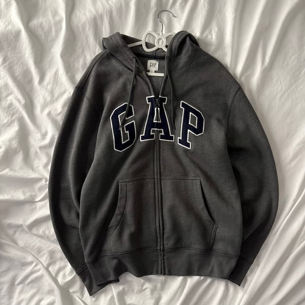 갭 차콜 후드집업
