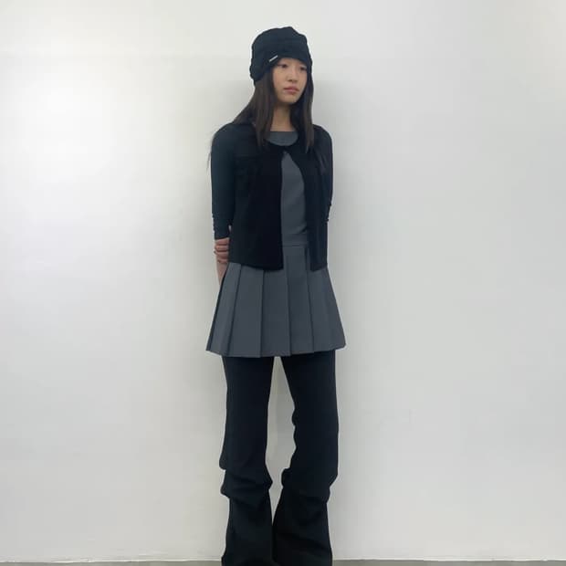 새상품)미세키서울Button shirring summer cardigan
