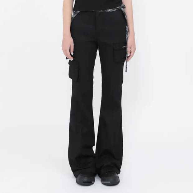 미세키서울 line pocket cargo pants BLACK