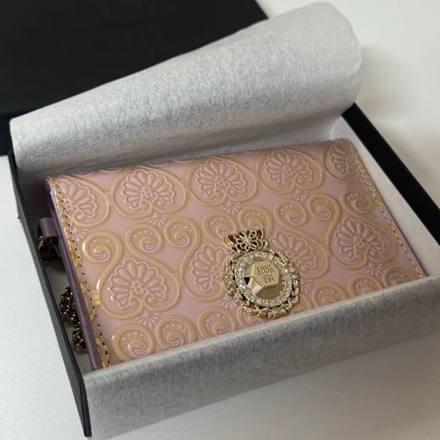 빈티지 안나수이 에나멜 카드지갑 연보라 핑크