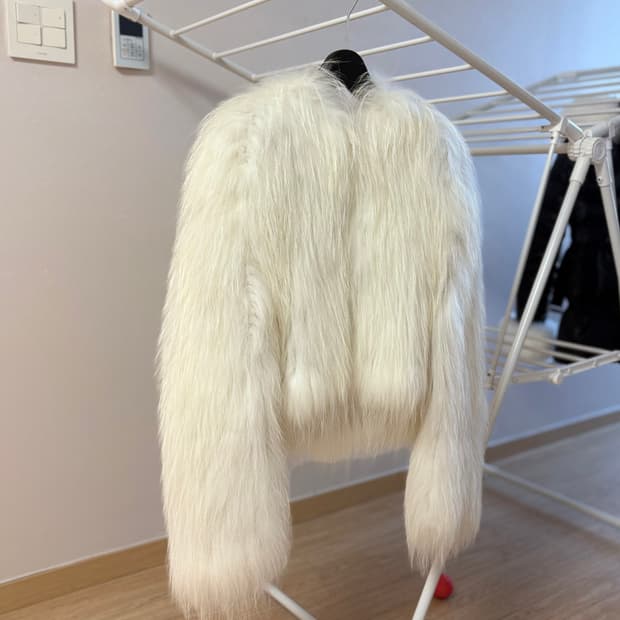 화이트폭스퍼 자켓 새상품