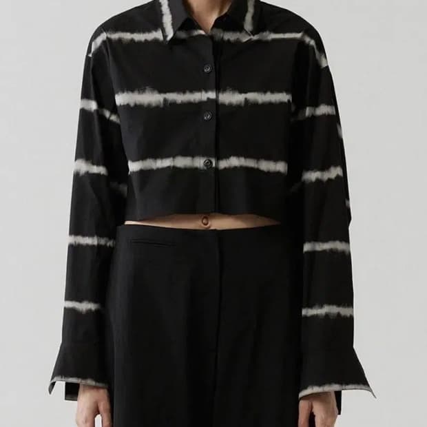 더일마 타이다이 크롭 셔츠