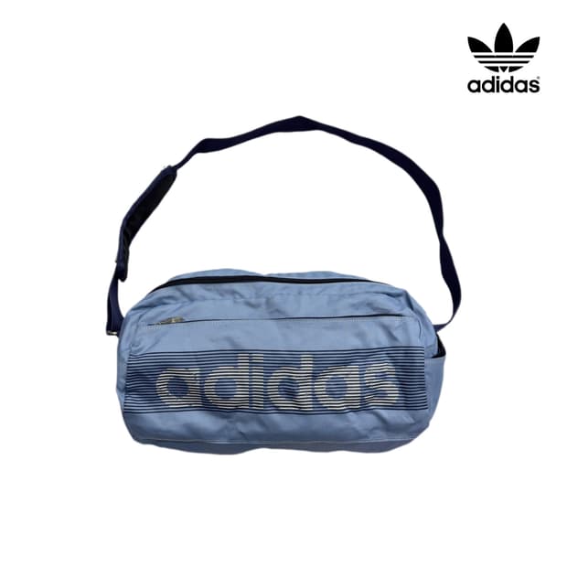 아디다스 00s Y2K 하늘색 빅로고 올드스쿨 크로스백