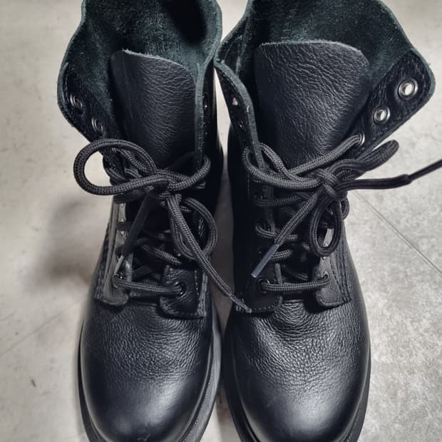 닥터마틴 여성 워커 