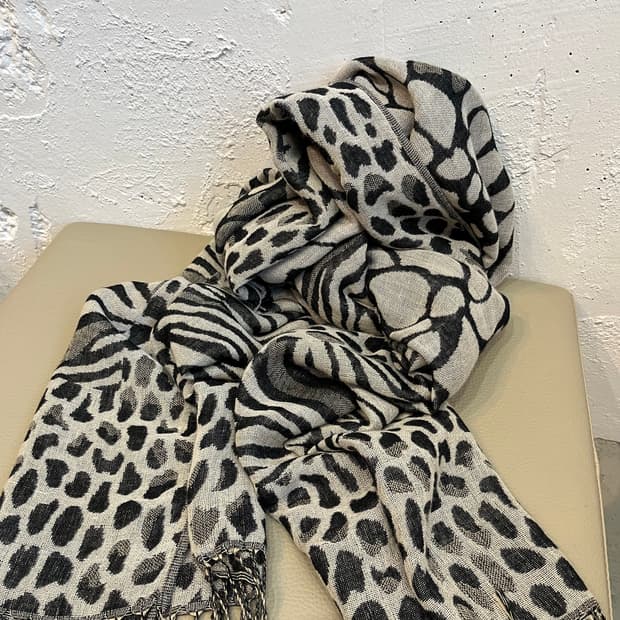 JPN 레오파드 머플러 스카프