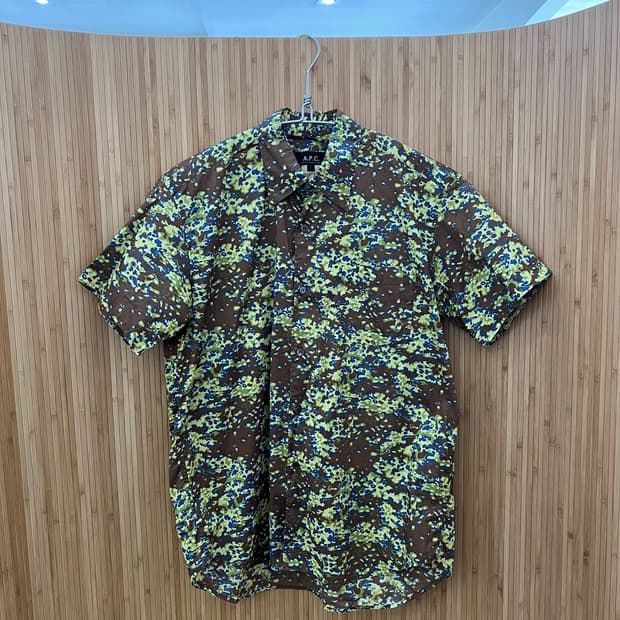 아페쎄 A.P.C. 카모플라쥬 패턴 셔츠 판매
