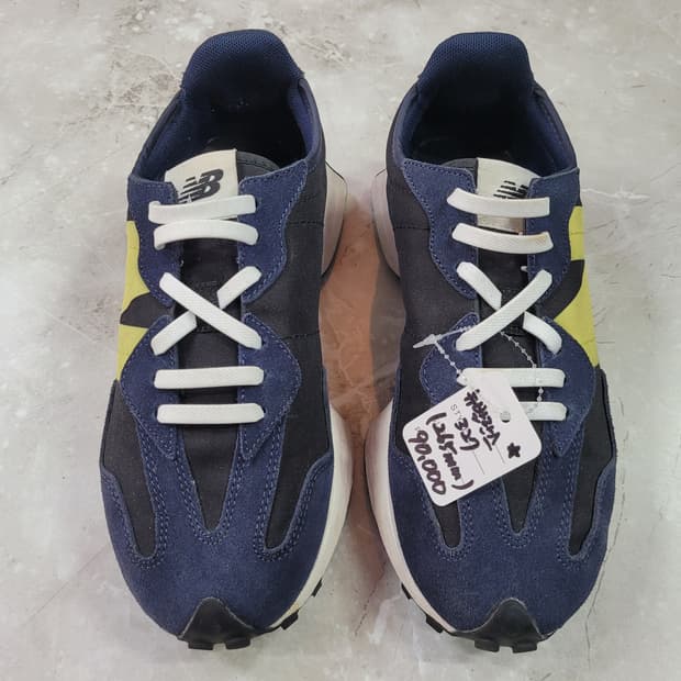 뉴발란스 327 네이비/옐로우 스니커즈