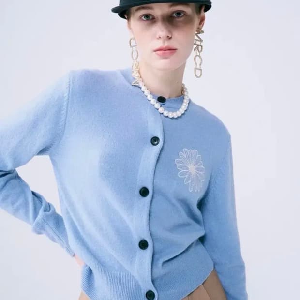 마르디 메크르디 가디건 CASHMERE BLENDED CARDIGAN 