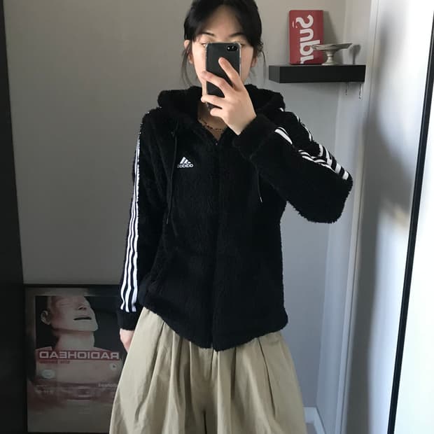 아디다스 삼선로고 사이드라인 플리스 후드집업