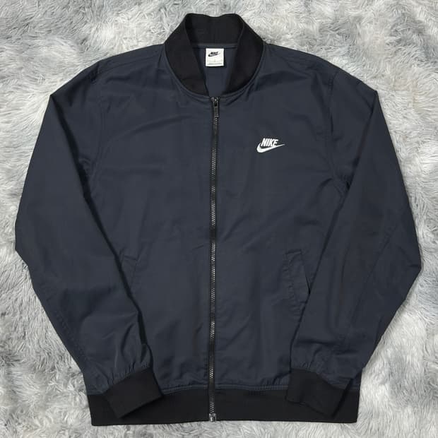 나이키 에센셜 우븐 언라인드 봄버 자켓 L