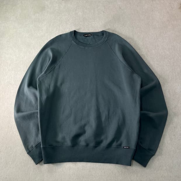 100 톰포드 22FW 그루넥 맨투맨