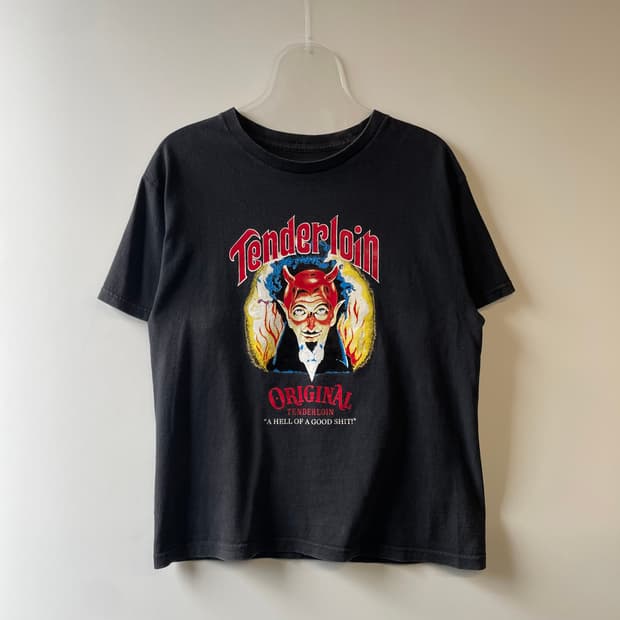 텐더로인 데빌 프린팅 반팔 티셔츠