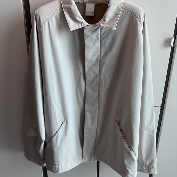 nike archive egg shell jacket