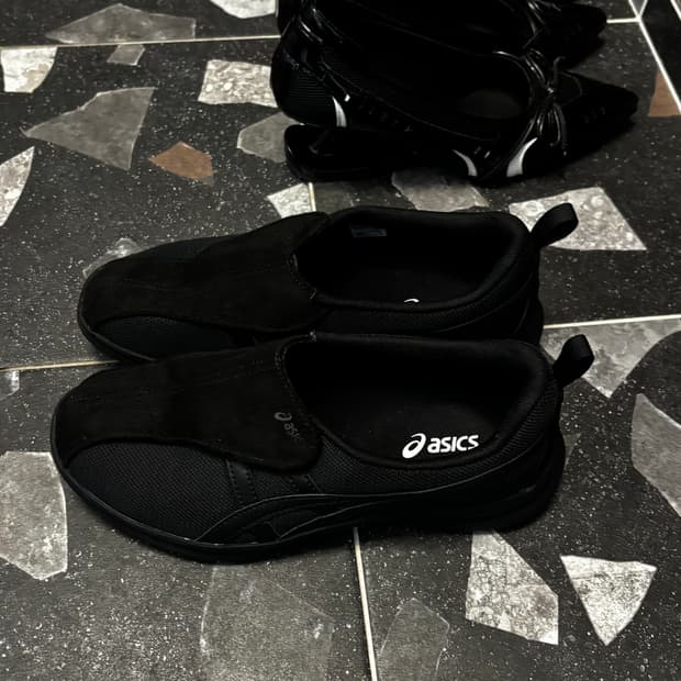 아식스 라이프워커 블랙 240