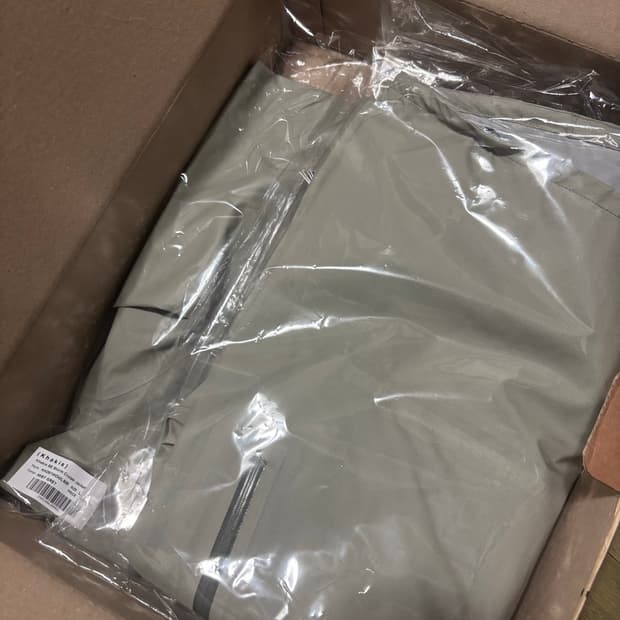 몽벨 카키스 스톰 크루저 자켓