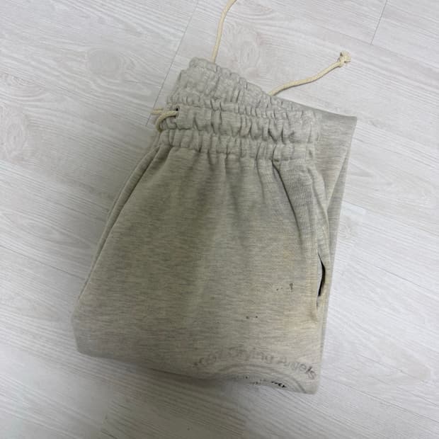 로스트타운서플라이 스웻팬츠 1size