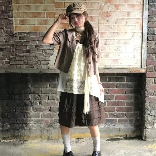 스윙잉서울 빈티지 브라운카키 니혼진 모리걸 하구미 코디셋 코디세트