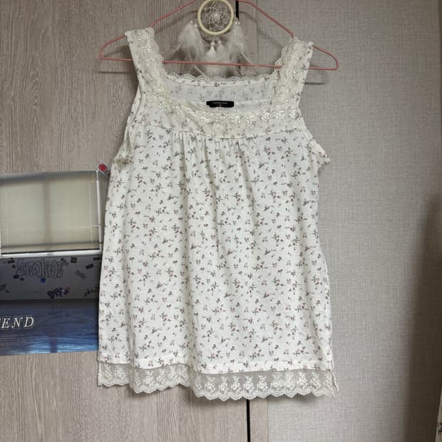 요조 빈티지 Comfort basic 우유 잔꽃 레이스 슬리브리스 나시