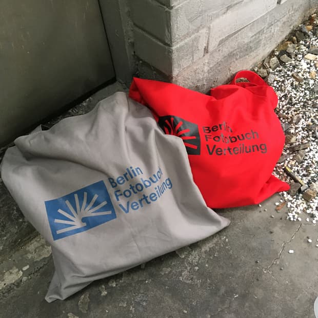 002 BAG (RED)