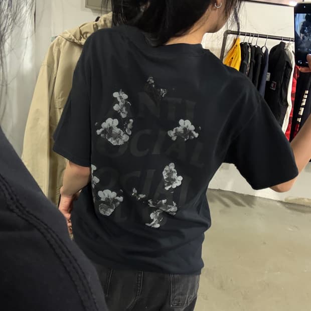 안티소셜클럽 반팔티