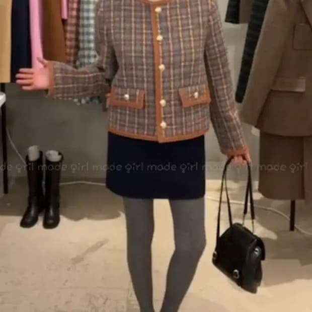 헬더 부클트위드스커트 블랙