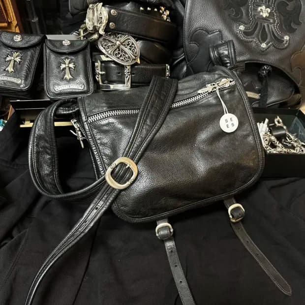 크롬하츠 건슬링거 숄더 타이니백