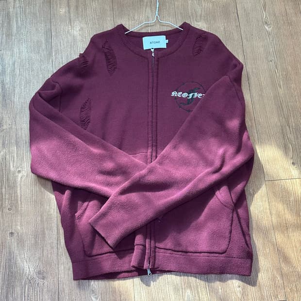 엑스톤즈 데미지 니트 집업 버건디 l사이즈