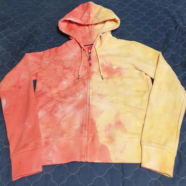 UPPN 서울 그라데이션 타이다이 크롭 후드집업 (M)