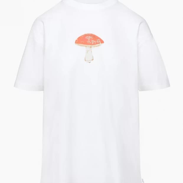 Aritzia tna 버섯 mushroom 화이트 티셔츠