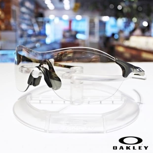 오클리 ev제로 스위프트 변색렌즈