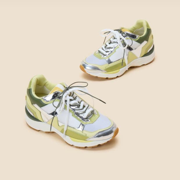 슈콤마보니 스니커즈