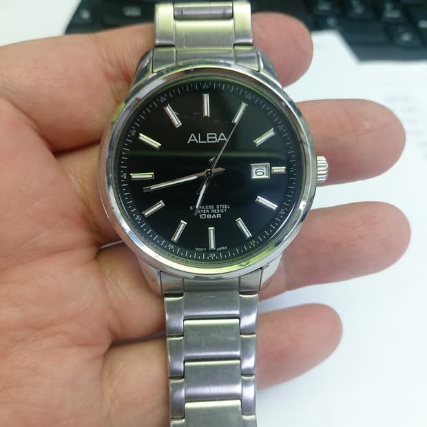ALBA 남성용 시계입니다