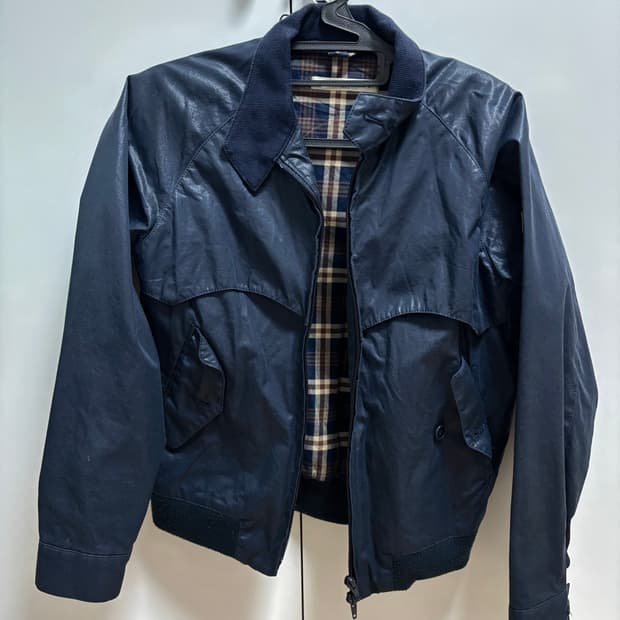 미스치프 메탈릭 스윙 자켓 네이비 S