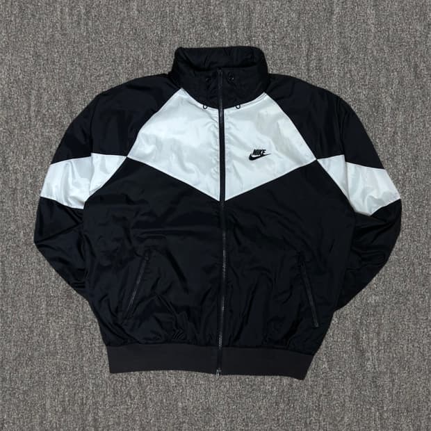 나이키 빅로고 바람막이 자켓