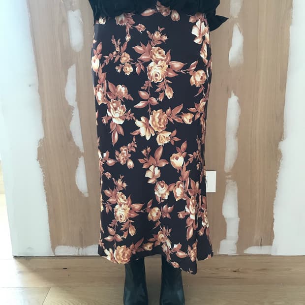 vintage flower pattern skirt (25inch)