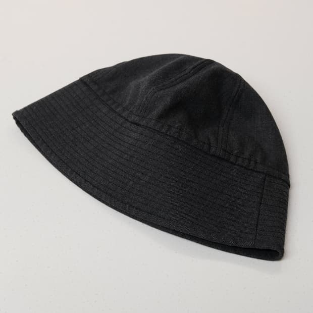 르메르 버킷햇 차콜