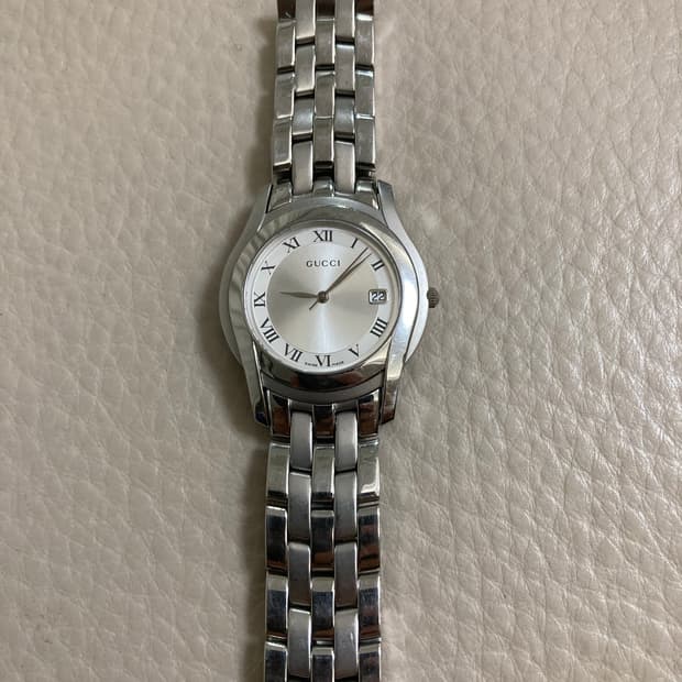 Gucci watch