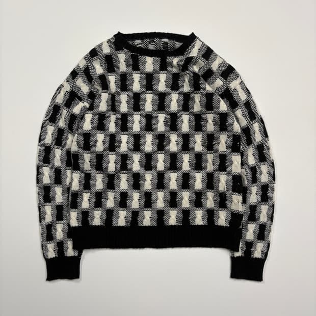 British Vogue pattern cable sweater knit