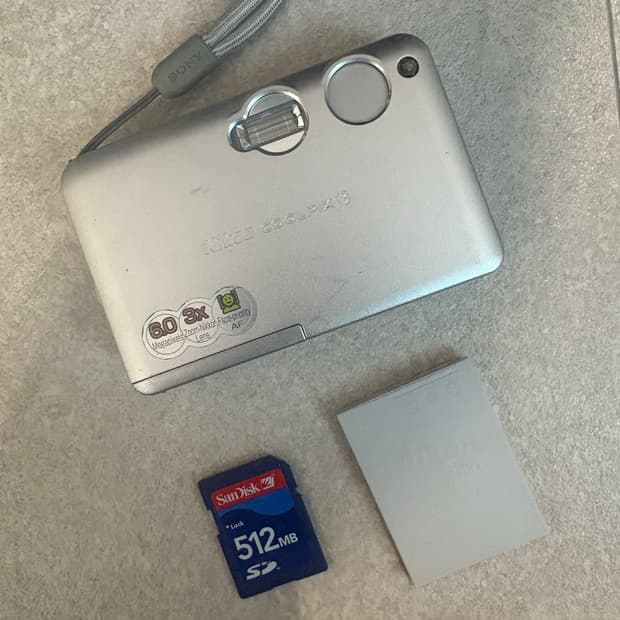 [노제 디카] 쿨픽스 s3