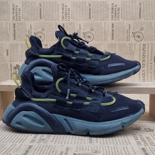 아디다스 렉시콘 남성운동화275