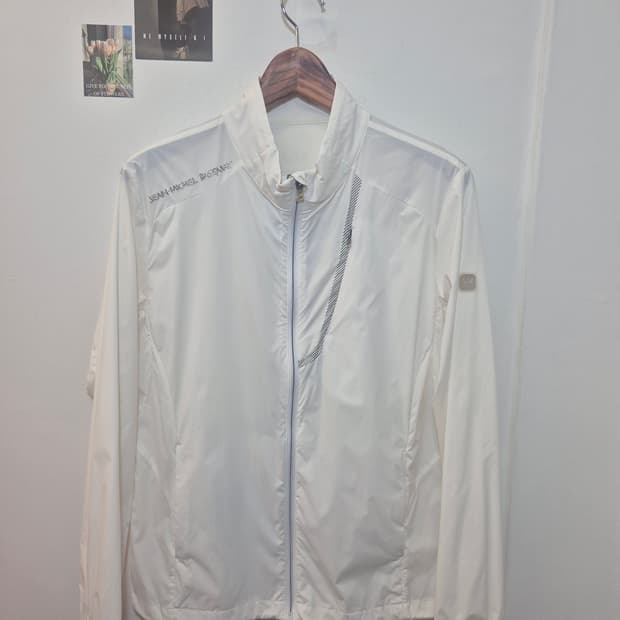 장 미셸 바스키아의 화이트 바람막이 100 사이즈  