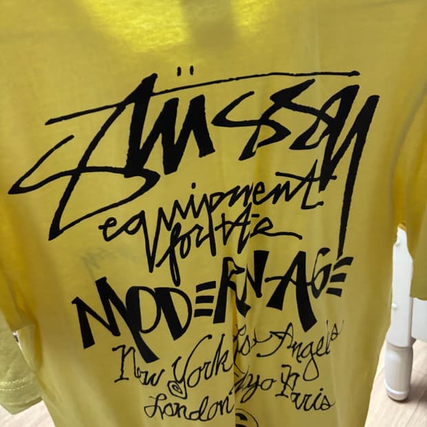 스투시 모던에이지 반팔 옐로우 M사이즈